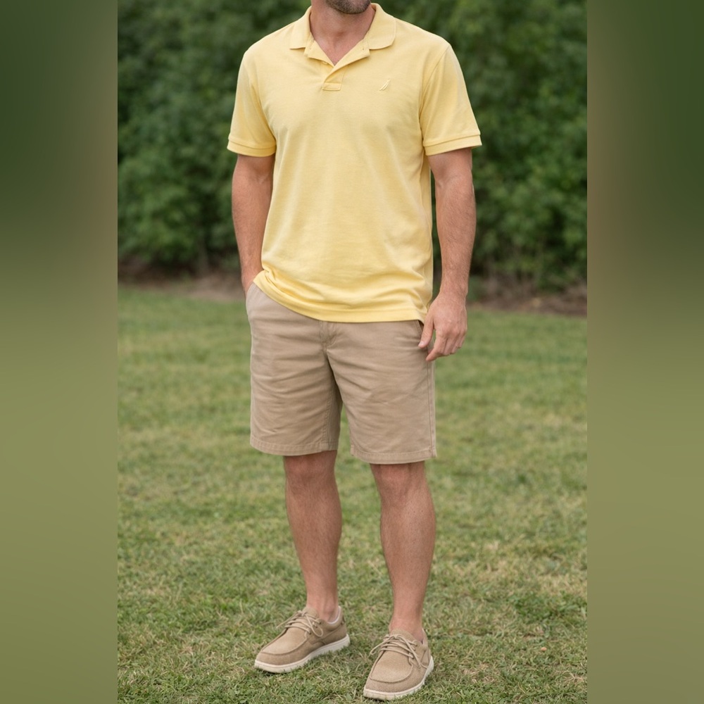Nautica yellow polo shirt
size 1X extra large
slim fit
100% cotton